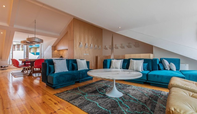 Rooftop Saudade - Four Bedroom Villa, Sleeps 8