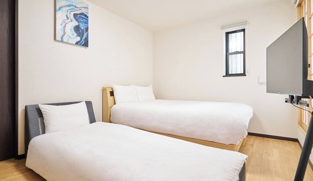 Room 202 A base for sightseeing in Osaka including Tsutenkaku Dotonbori Osaka Castle Universal - 2nd floor room 202/Osaka Ōsaka