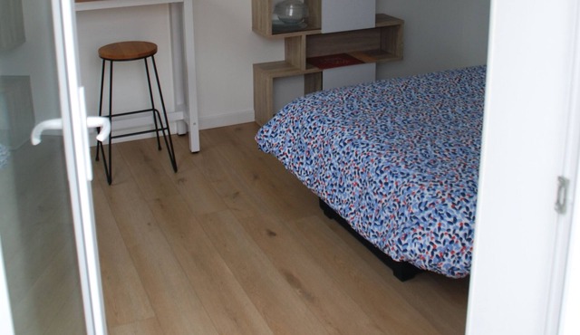 Room 24m2