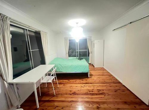 Room 82