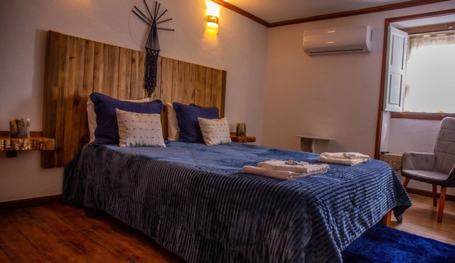 Room 'Alcaide' with Mountain View, Wi-Fi and Air Conditioning