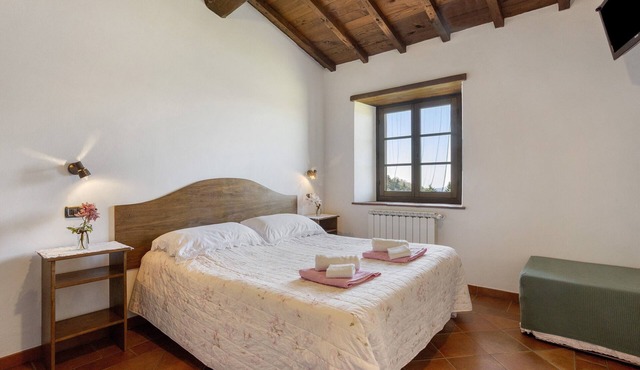 Room 'Camera A - Prato Fiorito' with Mountain View, Shared Pool and Garden