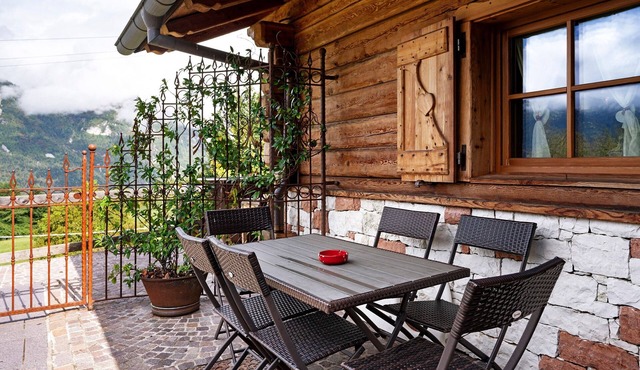 Room 'Camera Quadra' with Mountain View, Balcony and Wi-Fi