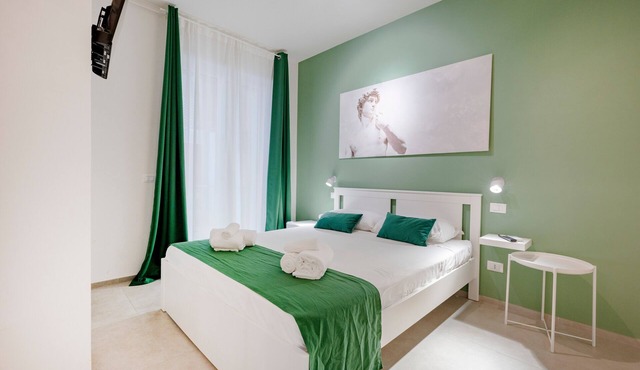Room 'Estro' with Shared Terrace, Wi-Fi and Air Conditioning