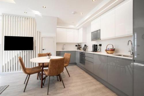 Room in London