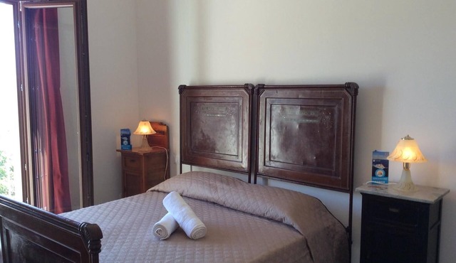 Room 'Lanterna' with Mountain View, Wi-Fi, and Air Conditioning