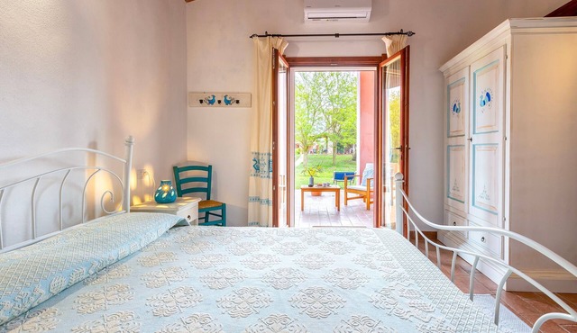 Room 'Matrimoniale' with Private Terrace, Wi-Fi and Air Conditioning