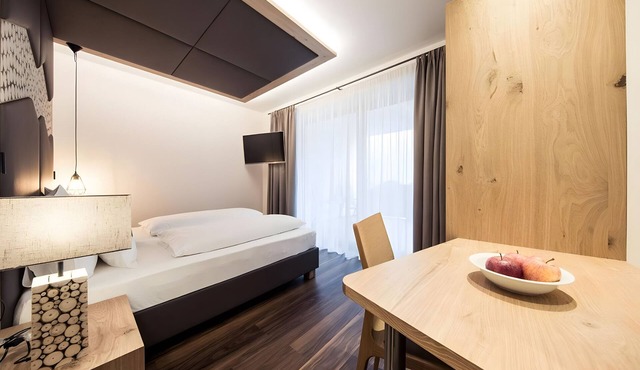 Room 'Panorama - Das Gästezimmer Ll' with Mountain View, Shared Terrace and Wi-Fi