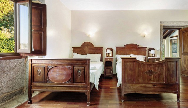 Room 'Quarto 2 - Quinta Da Ataíde' with Mountain View, Shared Pool and Wi-Fi