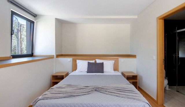 Room 'Quarto 4' with Mountain View, Wi-Fi and Air Conditioning