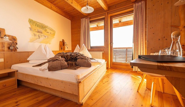 Room 'Rossalm Panoramic Room 5' with Shared Terrace, Shared Garden and Wi-Fi