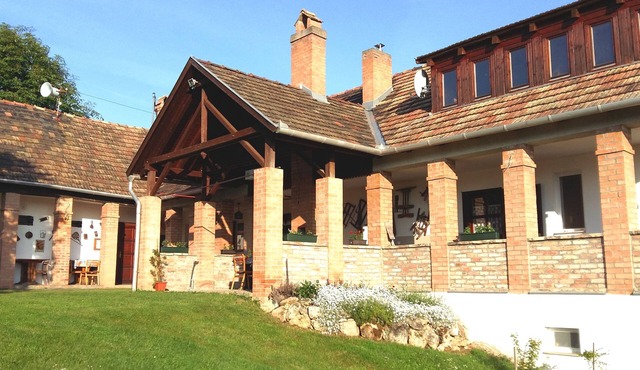 Room-rustic Charm - two Bedroom Suite 86