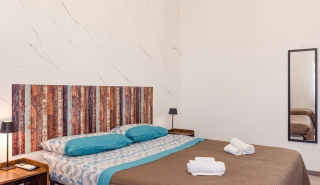 Room 'Stanza Fiore' with Wi-Fi and Air Conditioning