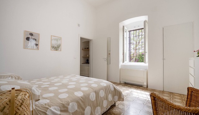 Room 'Stella' with Shared Garden, Wi-Fi and Air Conditioning