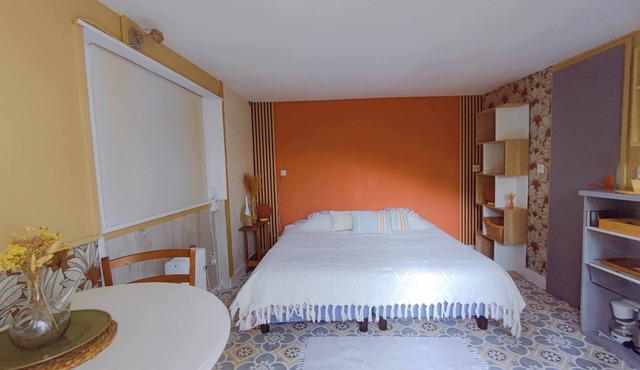 Room with Kitchenette and terrace