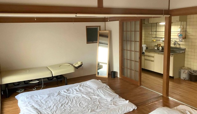 Room without meals Room 201 It is OK to stay wi/Hiroshima Hiroshima