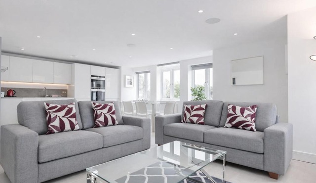 Roomspace Serviced Apartments- Walpole Court
