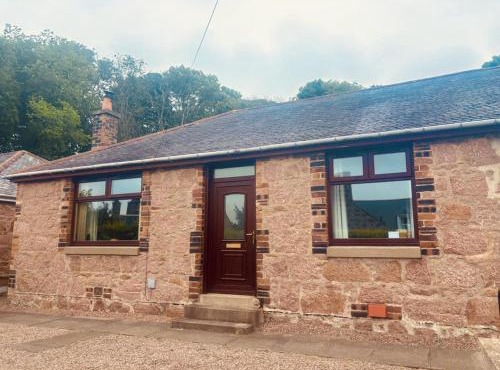 Roos Cottage
