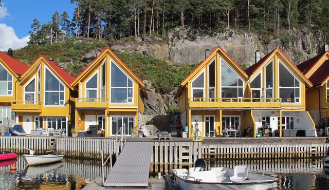 Rorbuen by Interhome