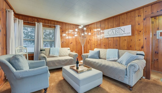 Roscommon Cabin, Walk to Higgins Lake