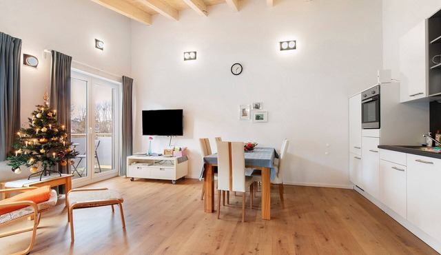 Rosenstein Holiday Apartment – Central Location with Mountain Views and Balcony