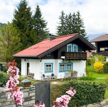Rosis Cottage
