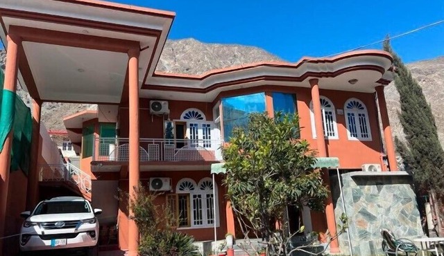 Royal Guest House Gilgit