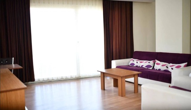 ROYAL MUT OTEL