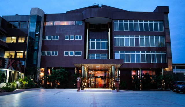 Royal Nick Hotel