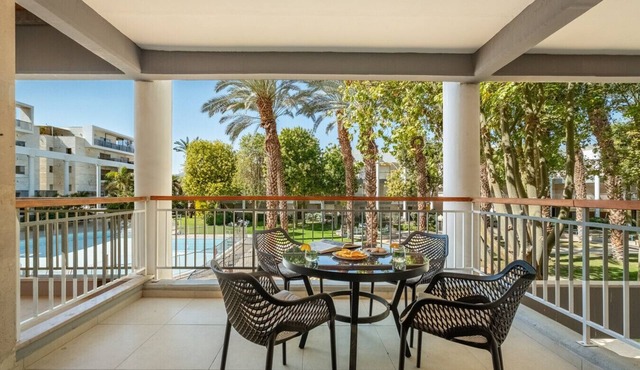 Royal Park Resort Studio 14