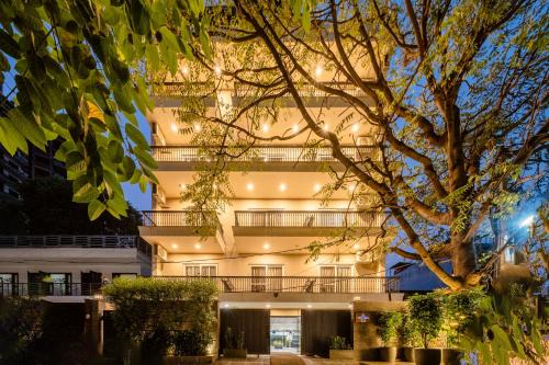 Royal Studio Golf Course Road