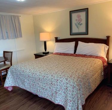 Royale Coach Motor Lodge