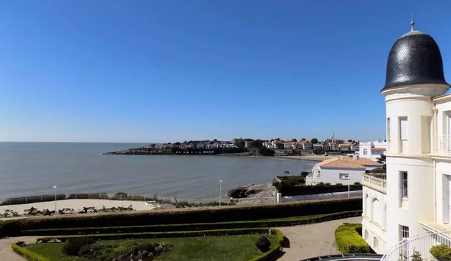 Royan PONTAILLAC - STUDIO WITH UNOBSTRUCTED OCEAN VIEWS - Perfect for a TIGHT BUDGET
