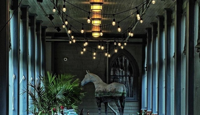 Roycroft Inn