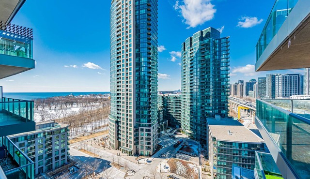 RS Boutique Suites - Fort York