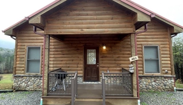 Ruby Bear - 2 Bedrooms, 1 Baths, Sleeps 4