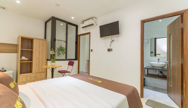 RubyHouse Hotel & Apartment