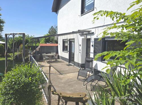 Ruhige Einliegerwohnung mit grosser Terrasse
