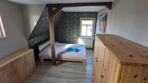 Ruhiges Dachgeschoss-Apartment im Südosten von Dresden