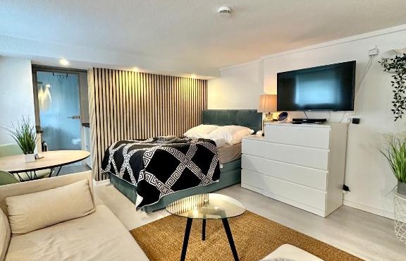 Ruhiges Retreat Souterrain-Apartment Werbach nähe Pferdemarkt W31