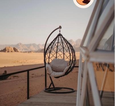 RUM BULSE BUBBLE lUXURY CAMP