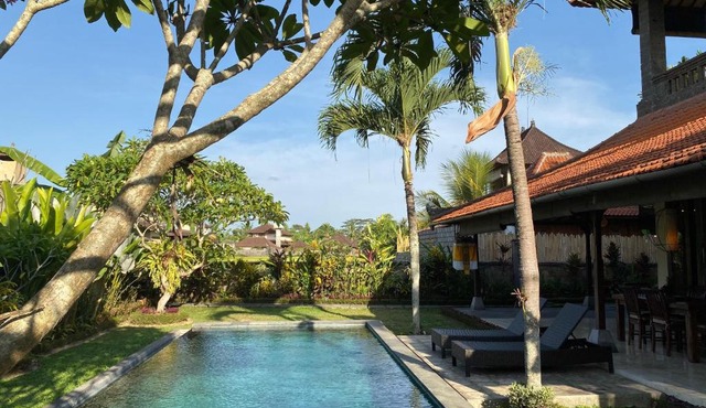 Rumah Dadong