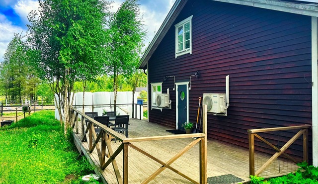 Rural accommodation close to everything!