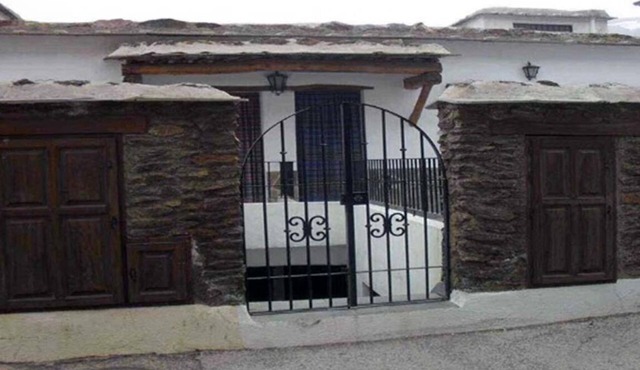 Rural Accommodation El Romero for 6 people