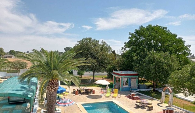 Rural Accommodation Villa Rosarito, villa with swimming pool and garden for 12 persons