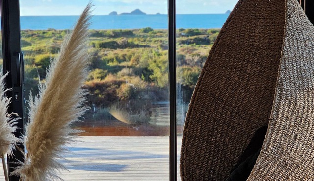 Rural Beachfront, Private With Amazing Views Over Land, Ocean and Islands