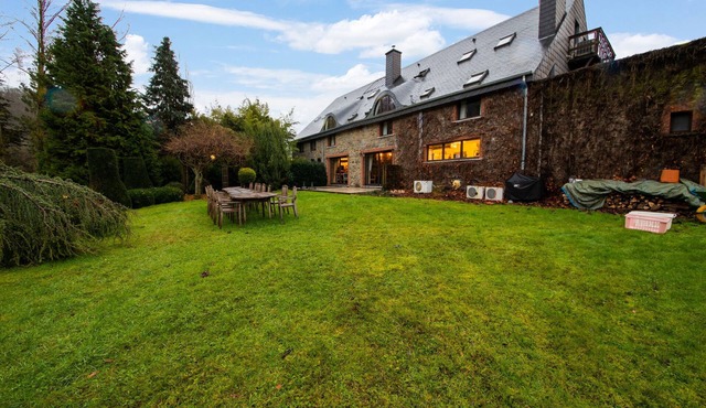 Rural farmhouse in Jupille with private pool