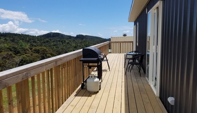 Rural off grid tiny home near Taipa Beach and boat ramp, Doubtless Bay