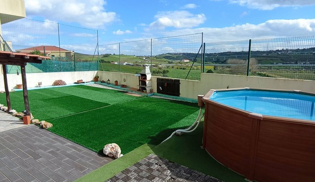 Rural, Quiet and Peaceful apartment with a pool - Near Lisbon