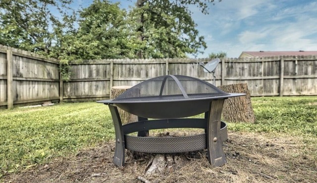 Rustic 3BR with King Size Bed and Fire Pit